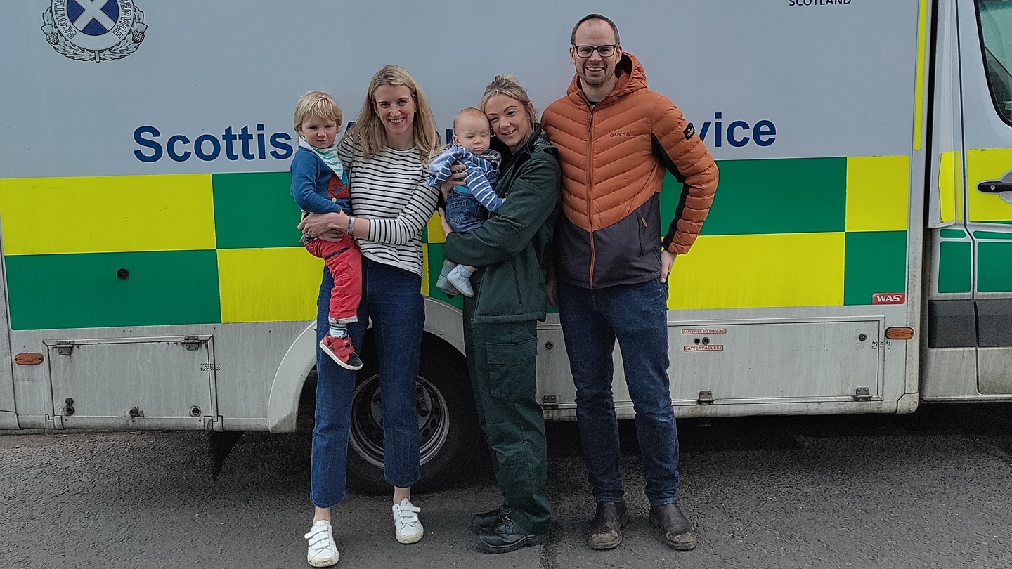 Call handler Lorna meets baby Fraser and his parents